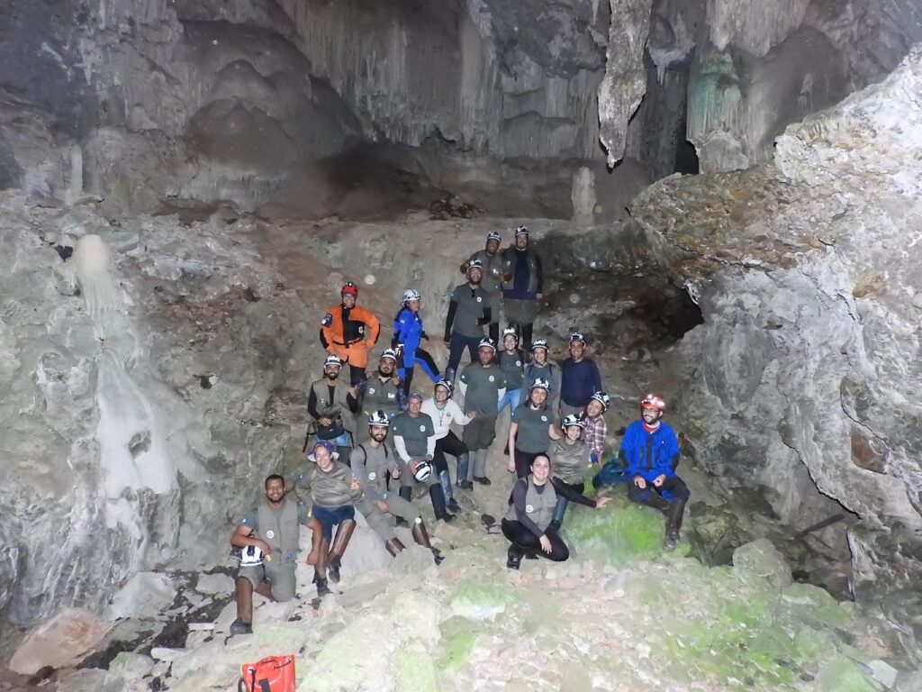 Introdução a Espeleologia: O Carste e o Patrimônio Espeleológico